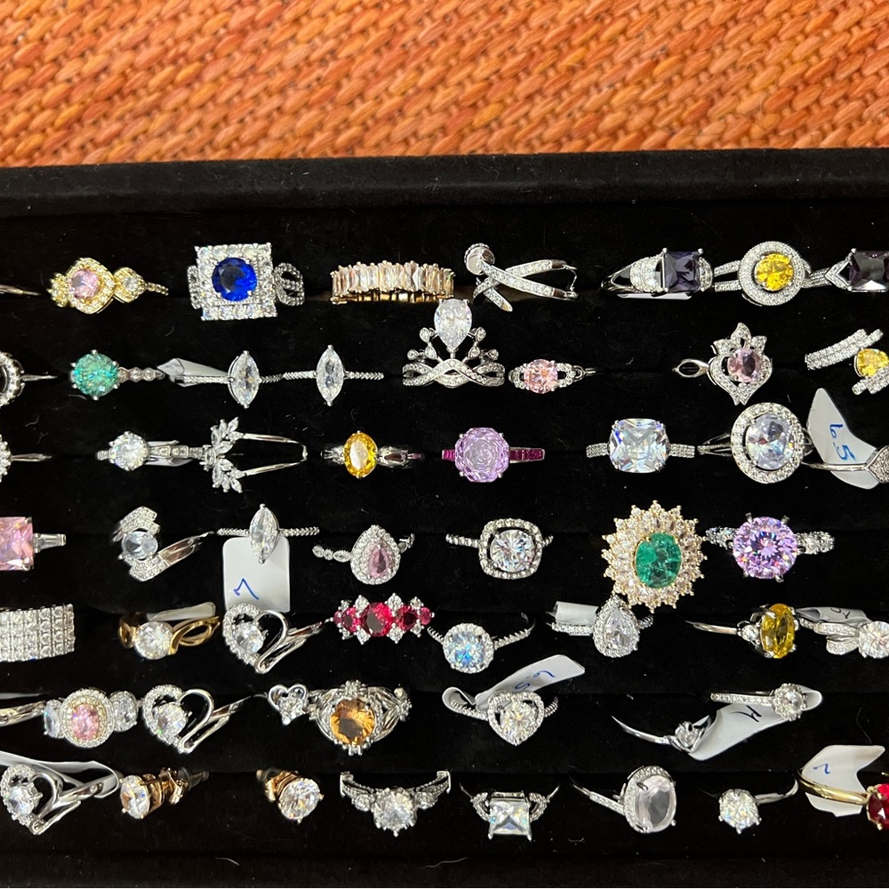 9. Moissanite Jewelry 1 ct or less LSL